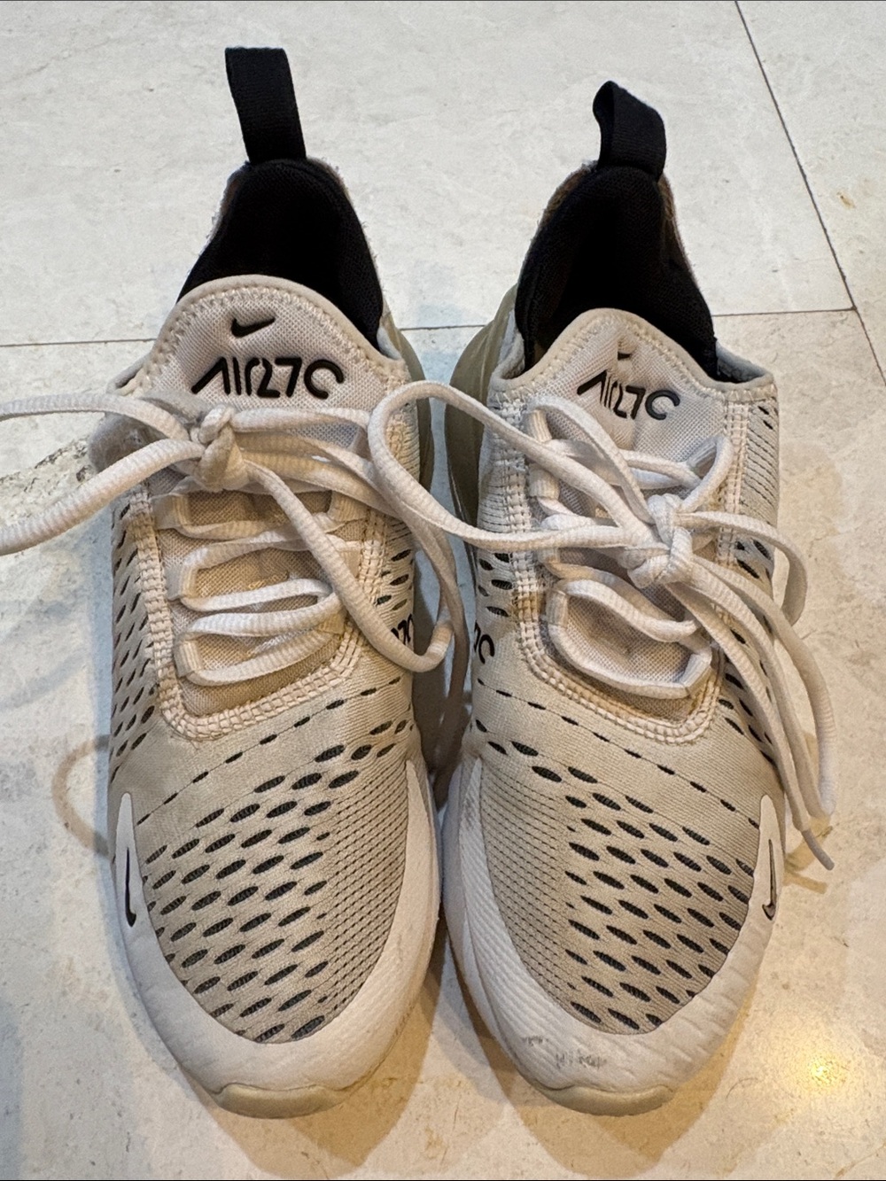 Nike White and Black Air Heel Cushion Sneakers